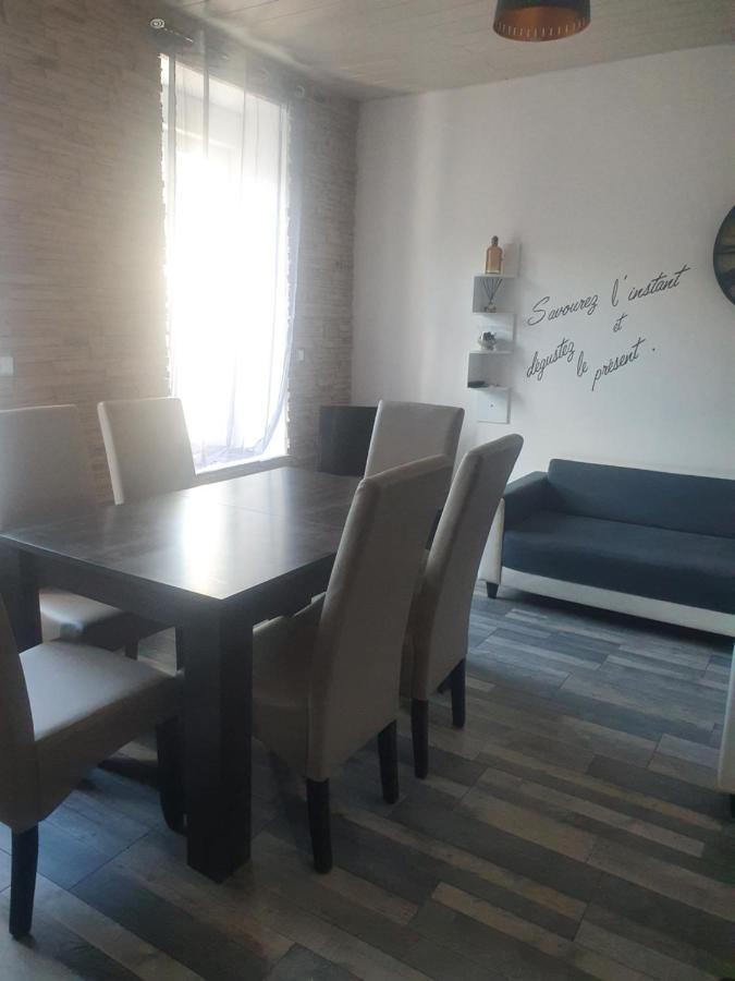 Apartmán Bienvenue Chez Les Ch'Oups Le Loft 50 M2 La Bourboule Exteriér fotografie